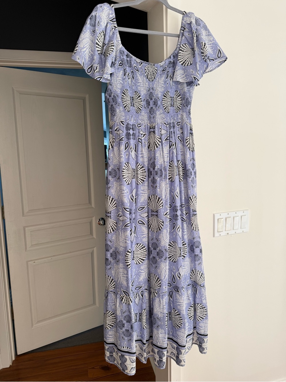 Vineyard Vines Printed Maxi Dress with Flutter Sleeves